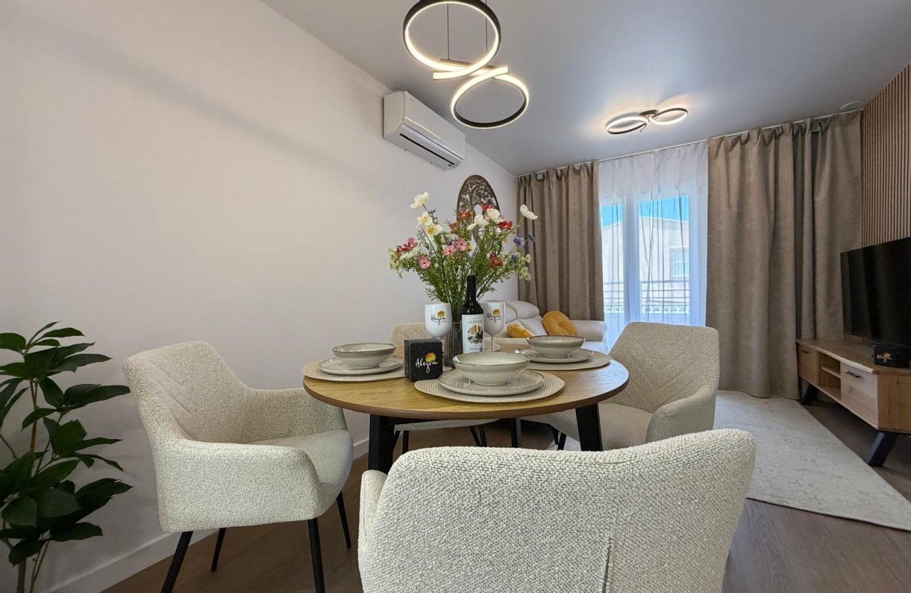 Herverkoop - Appartement -
Torrevieja - Nueva Torrevieja
