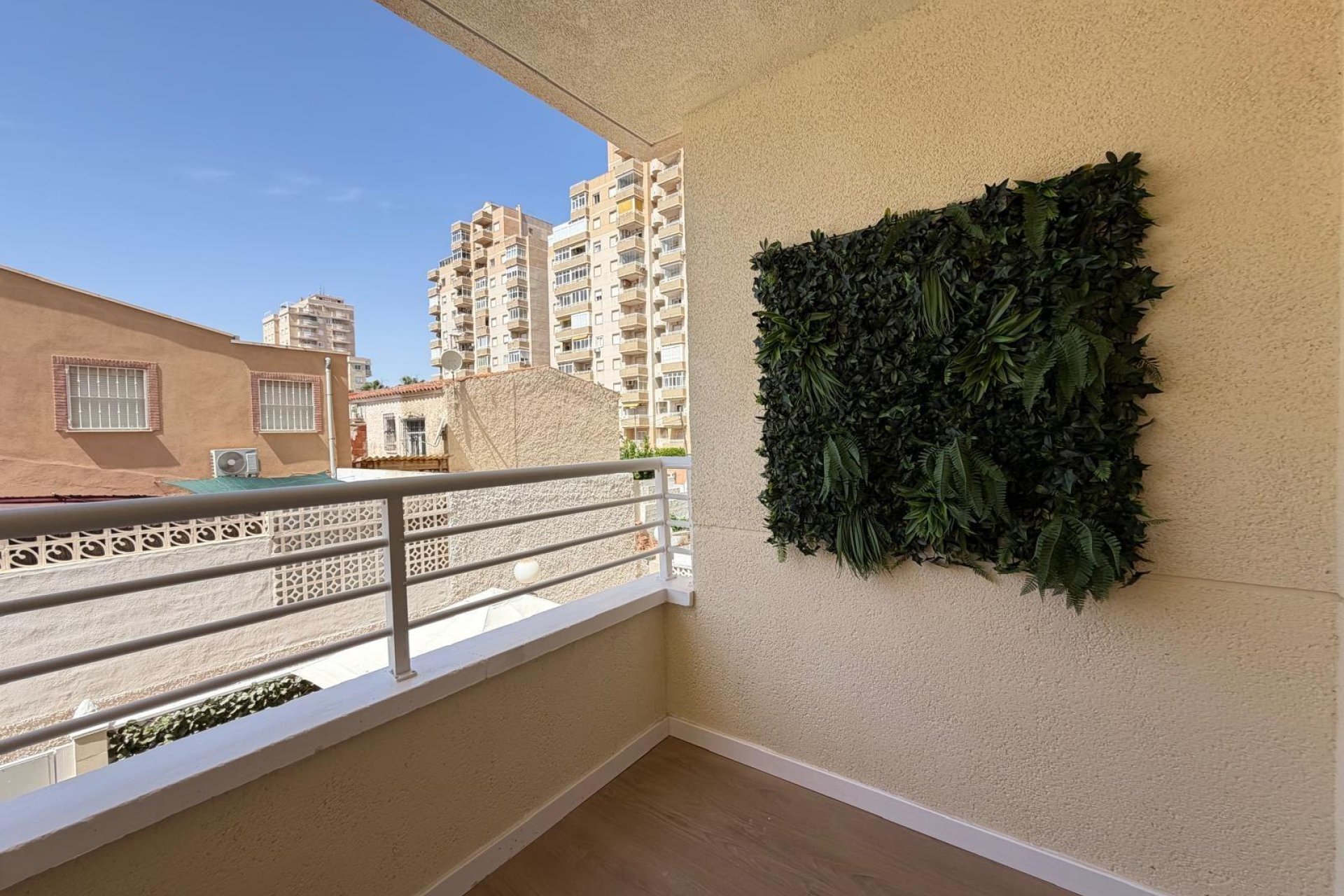 Herverkoop - Appartement -
Torrevieja - Nueva Torrevieja