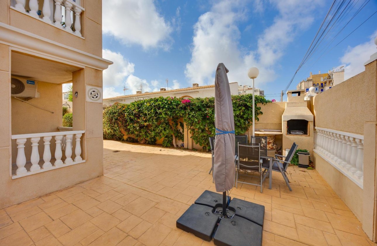 Herverkoop - Appartement -
Torrevieja - Nueva Torrevieja