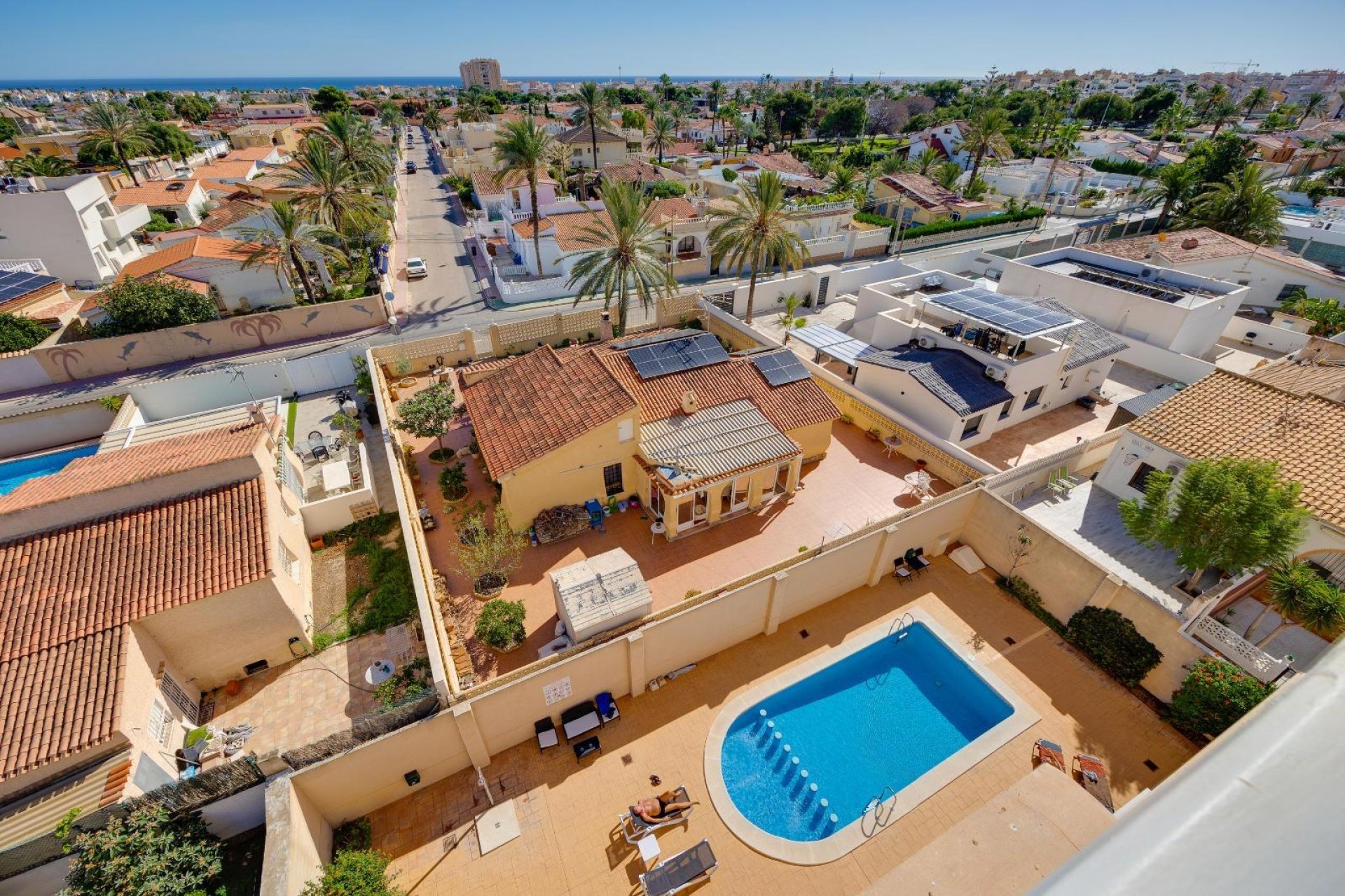 Herverkoop - Appartement -
Torrevieja - Nueva Torrevieja