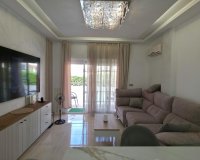 Herverkoop - Appartement -
Torrevieja - Nueva Torrevieja