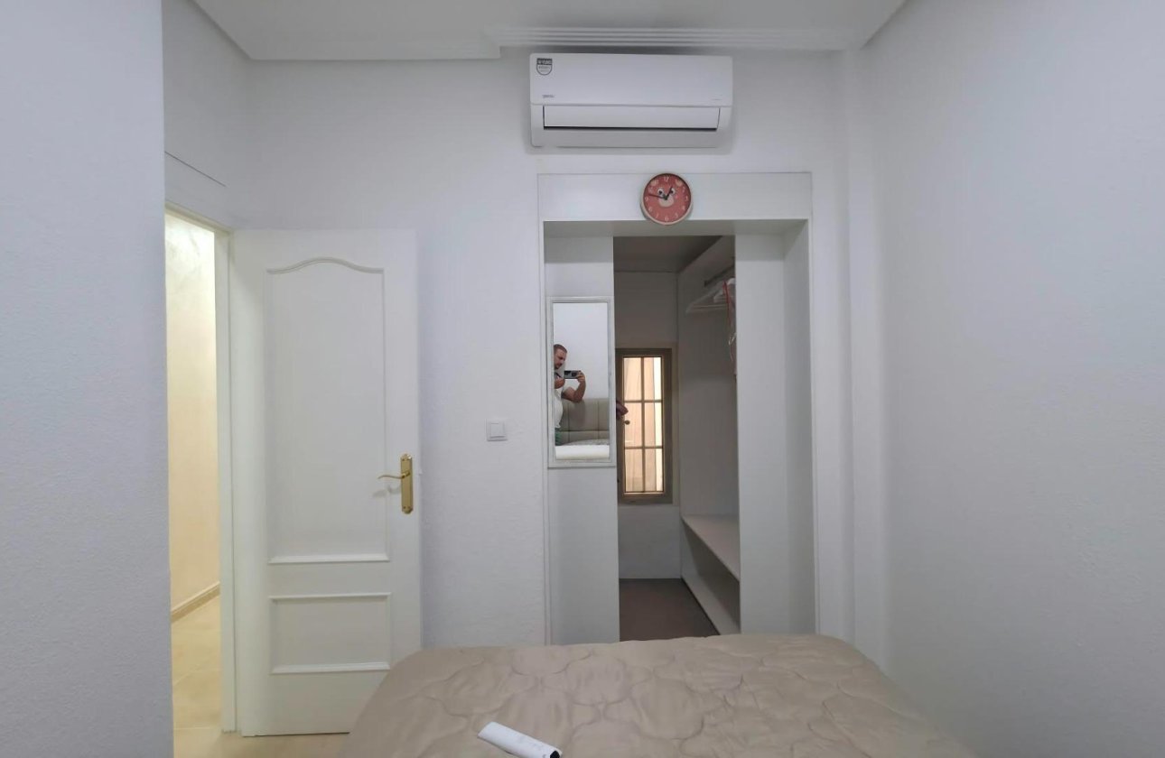 Herverkoop - Appartement -
Torrevieja - Nueva Torrevieja