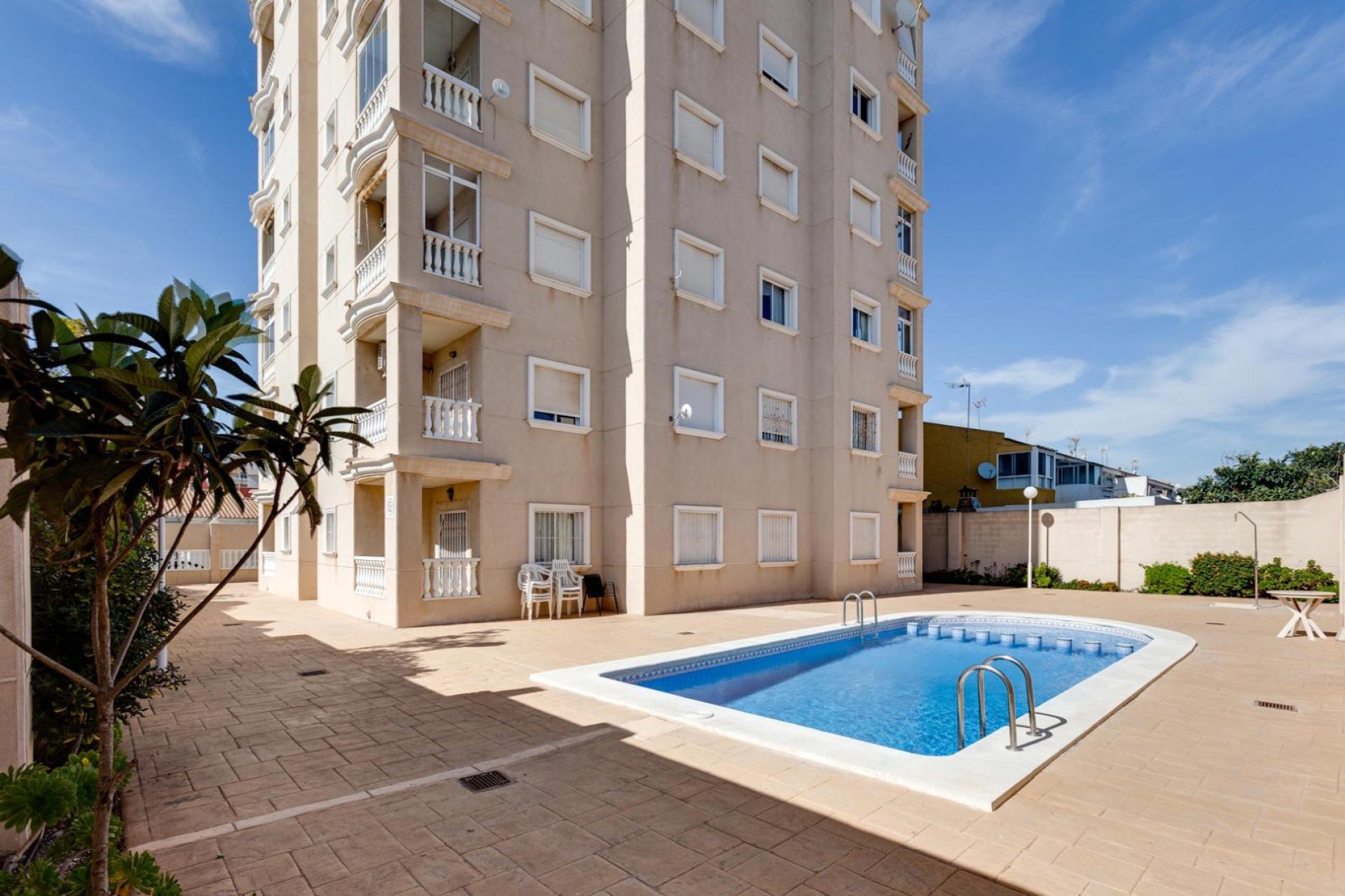Herverkoop - Appartement -
Torrevieja - Nueva Torrevieja