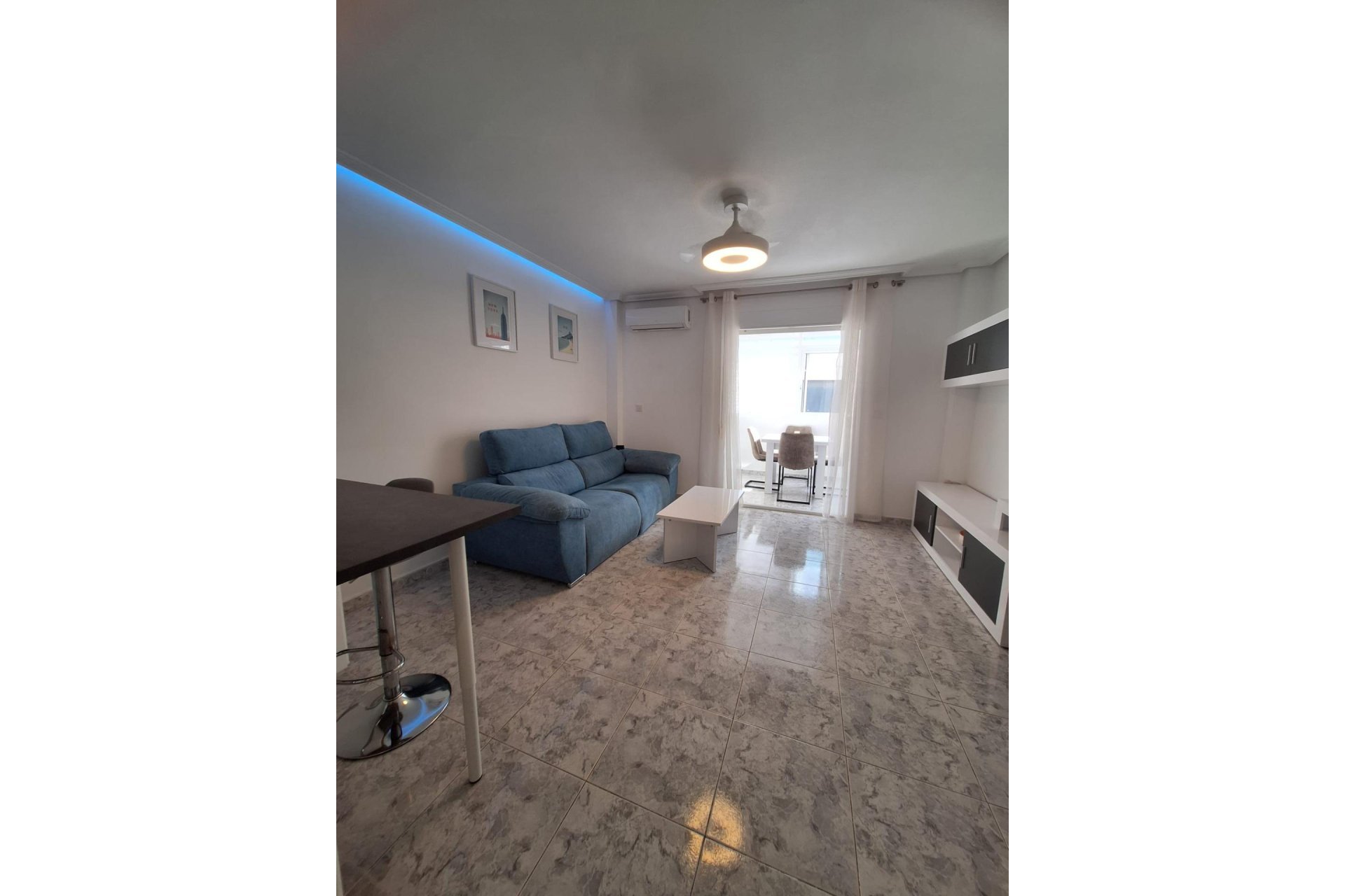 Herverkoop - Appartement -
Torrevieja - Nueva Torrevieja