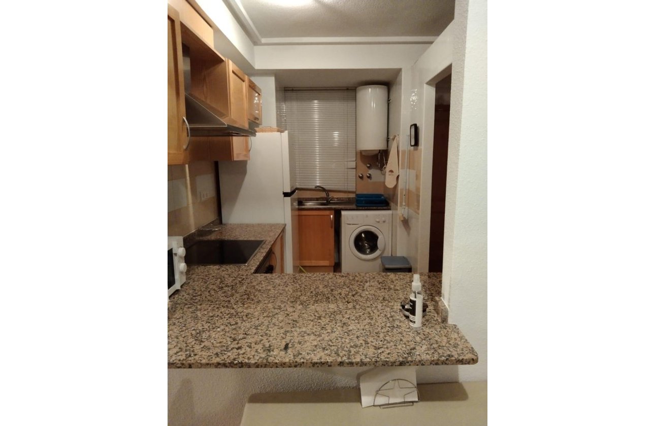 Herverkoop - Appartement -
Torrevieja - Parque Acuático - Sector 25