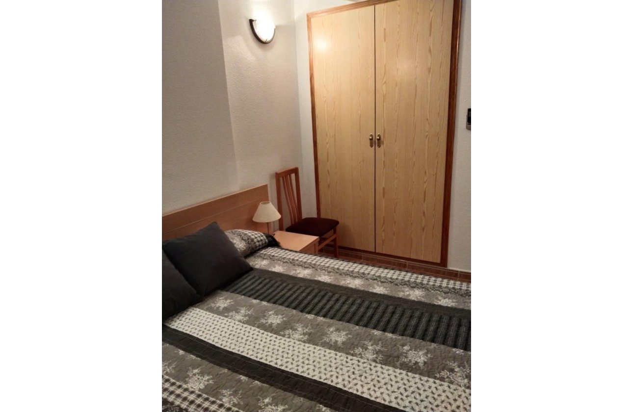 Herverkoop - Appartement -
Torrevieja - Parque Acuático - Sector 25