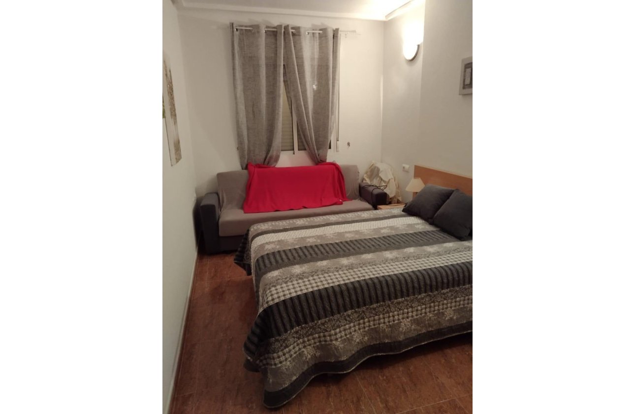 Herverkoop - Appartement -
Torrevieja - Parque Acuático - Sector 25