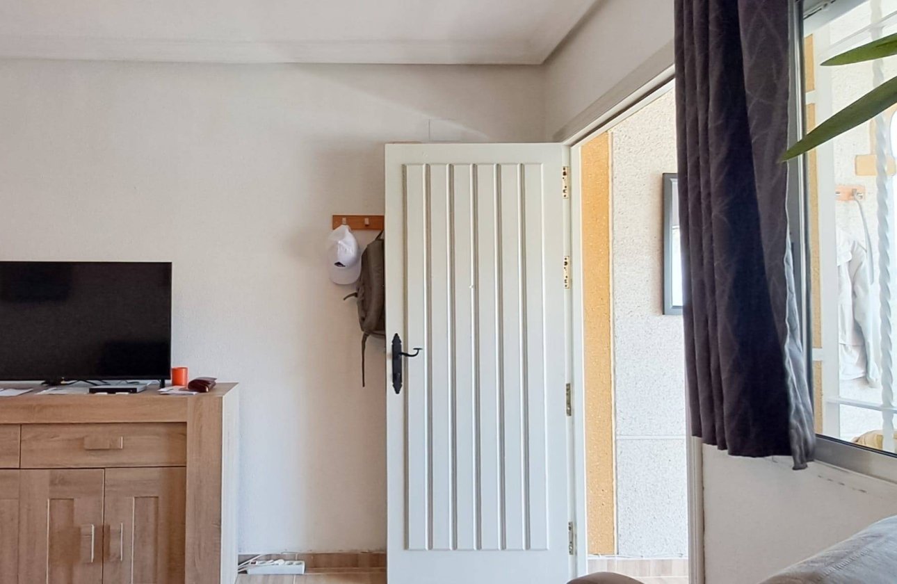 Herverkoop - Appartement -
Torrevieja - Parque Acuático - Sector 25