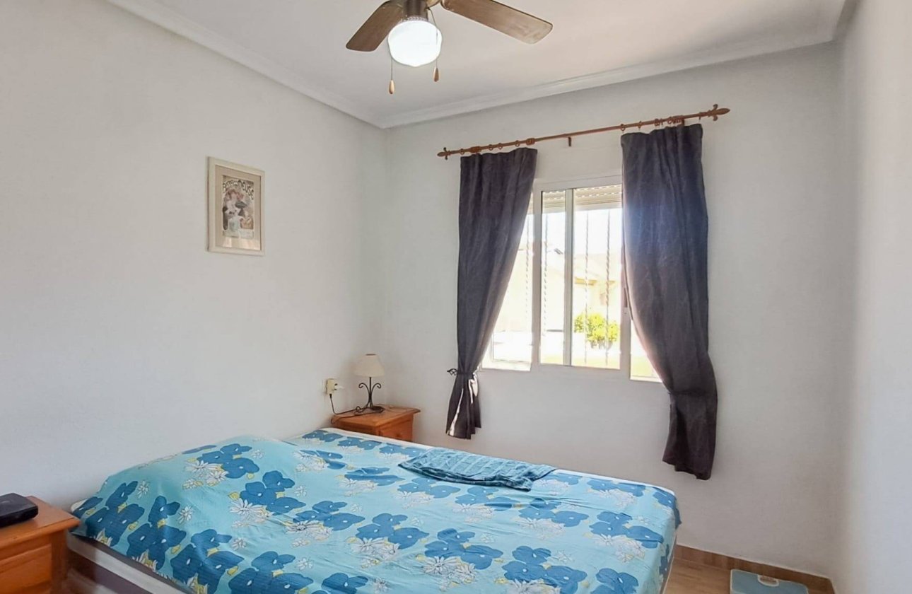 Herverkoop - Appartement -
Torrevieja - Parque Acuático - Sector 25
