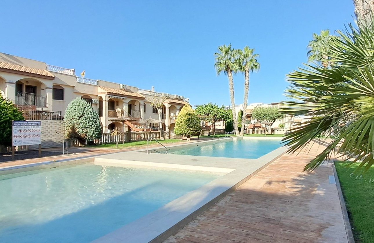 Herverkoop - Appartement -
Torrevieja - Parque Acuático - Sector 25