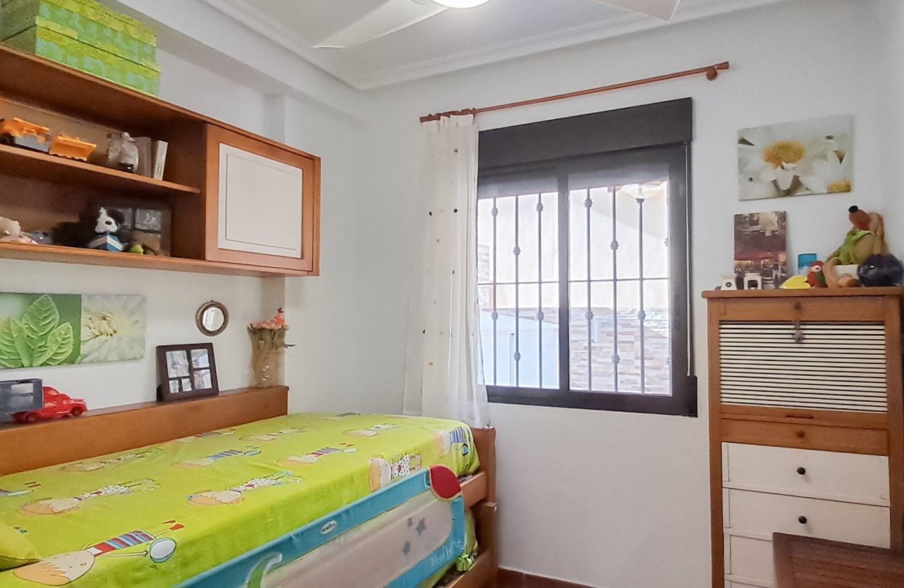 Herverkoop - Appartement -
Torrevieja - Parque Acuático - Sector 25