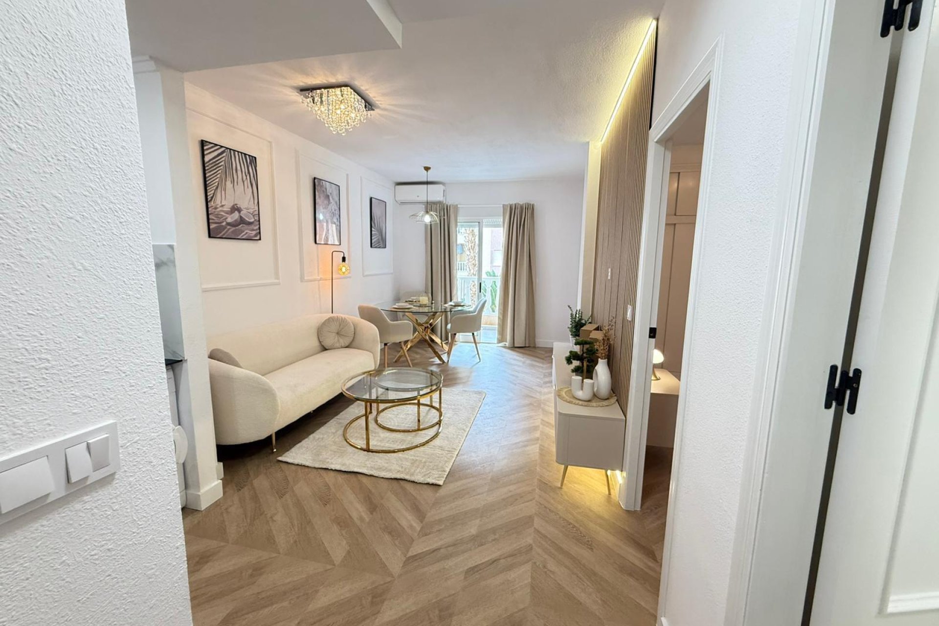 Herverkoop - Appartement -
Torrevieja - PARQUE DE LAS NACIONES