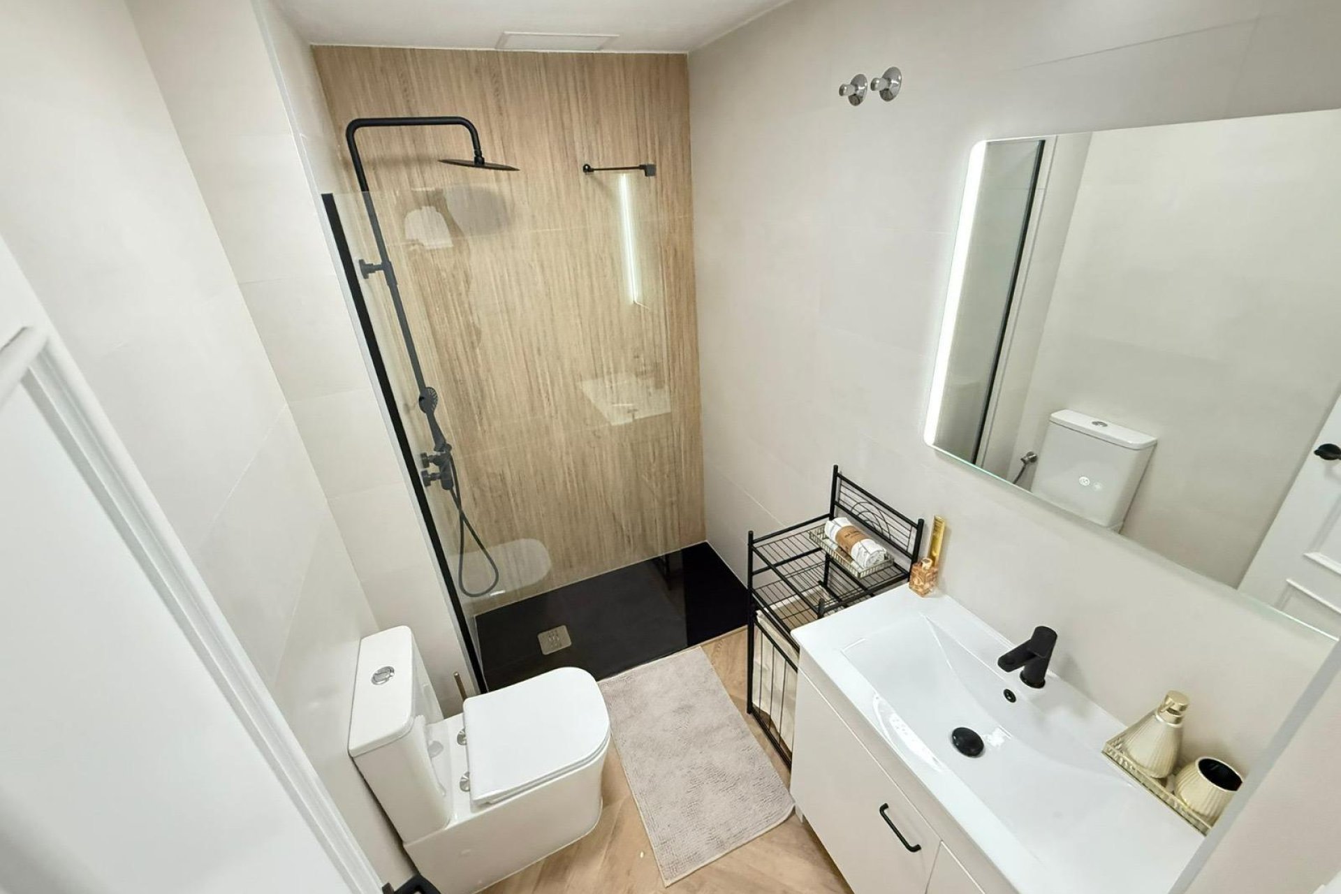 Herverkoop - Appartement -
Torrevieja - PARQUE DE LAS NACIONES