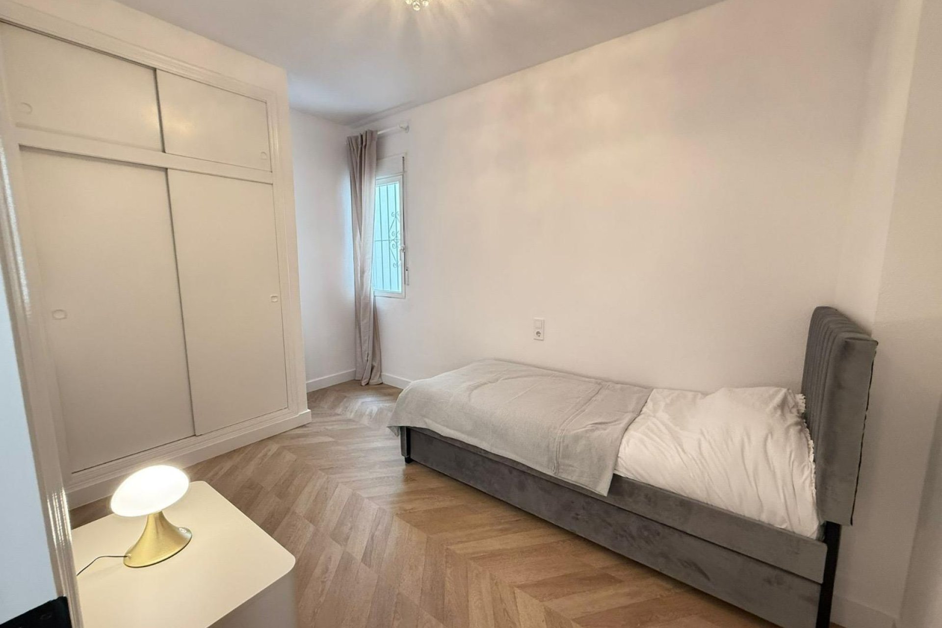 Herverkoop - Appartement -
Torrevieja - PARQUE DE LAS NACIONES