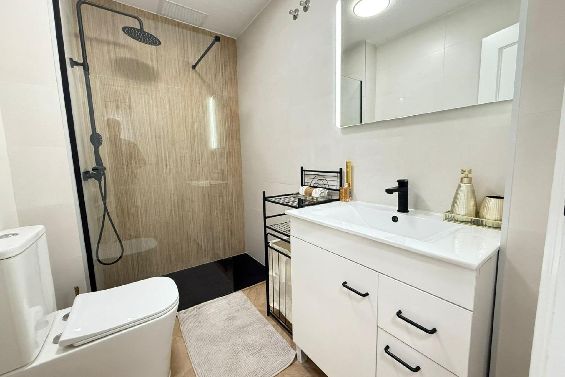 Herverkoop - Appartement -
Torrevieja - PARQUE DE LAS NACIONES