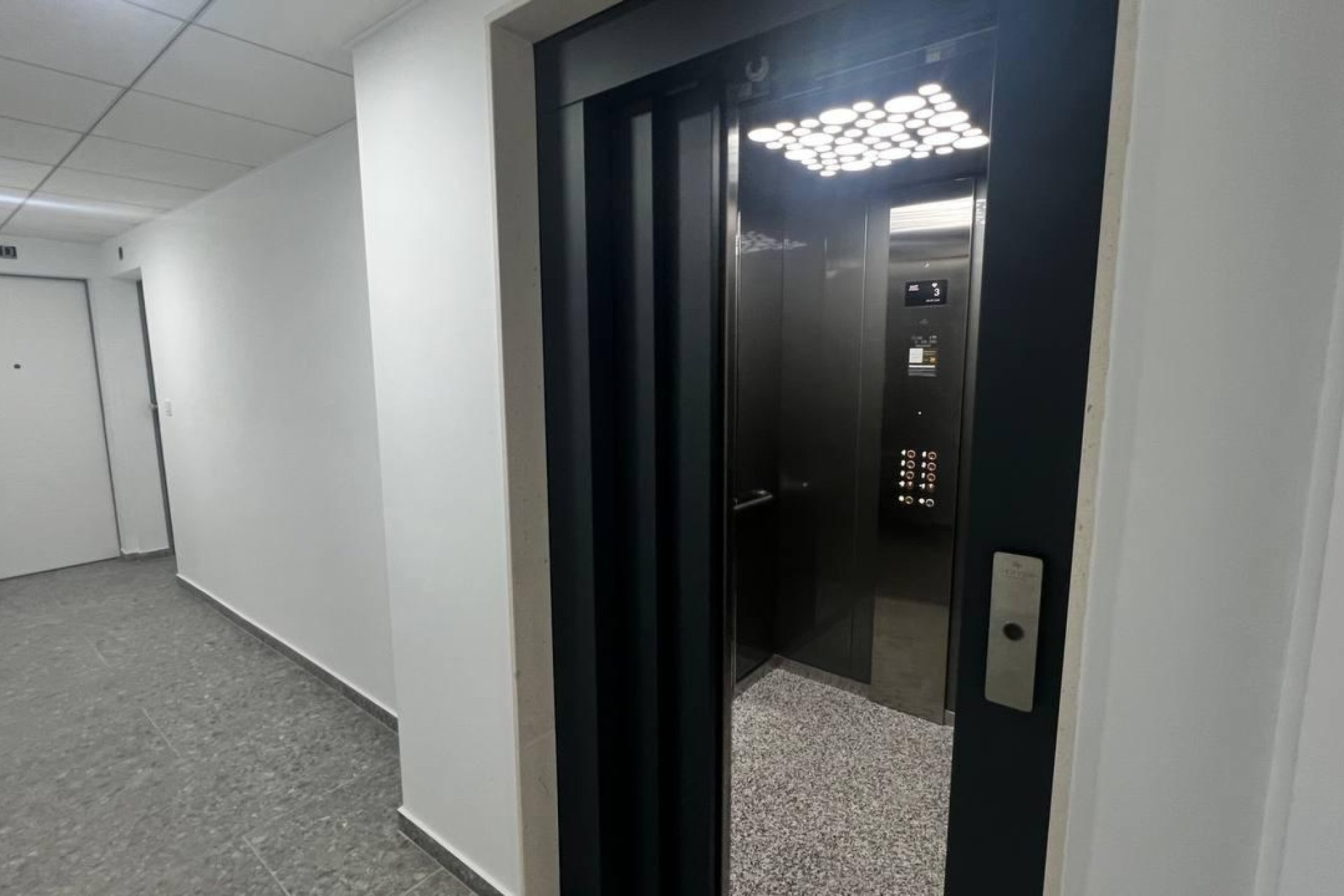 Herverkoop - Appartement -
Torrevieja - PARQUE DE LAS NACIONES