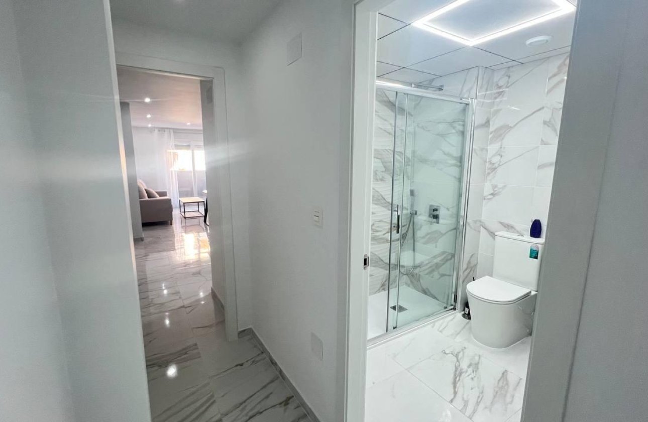 Herverkoop - Appartement -
Torrevieja - PARQUE DE LAS NACIONES