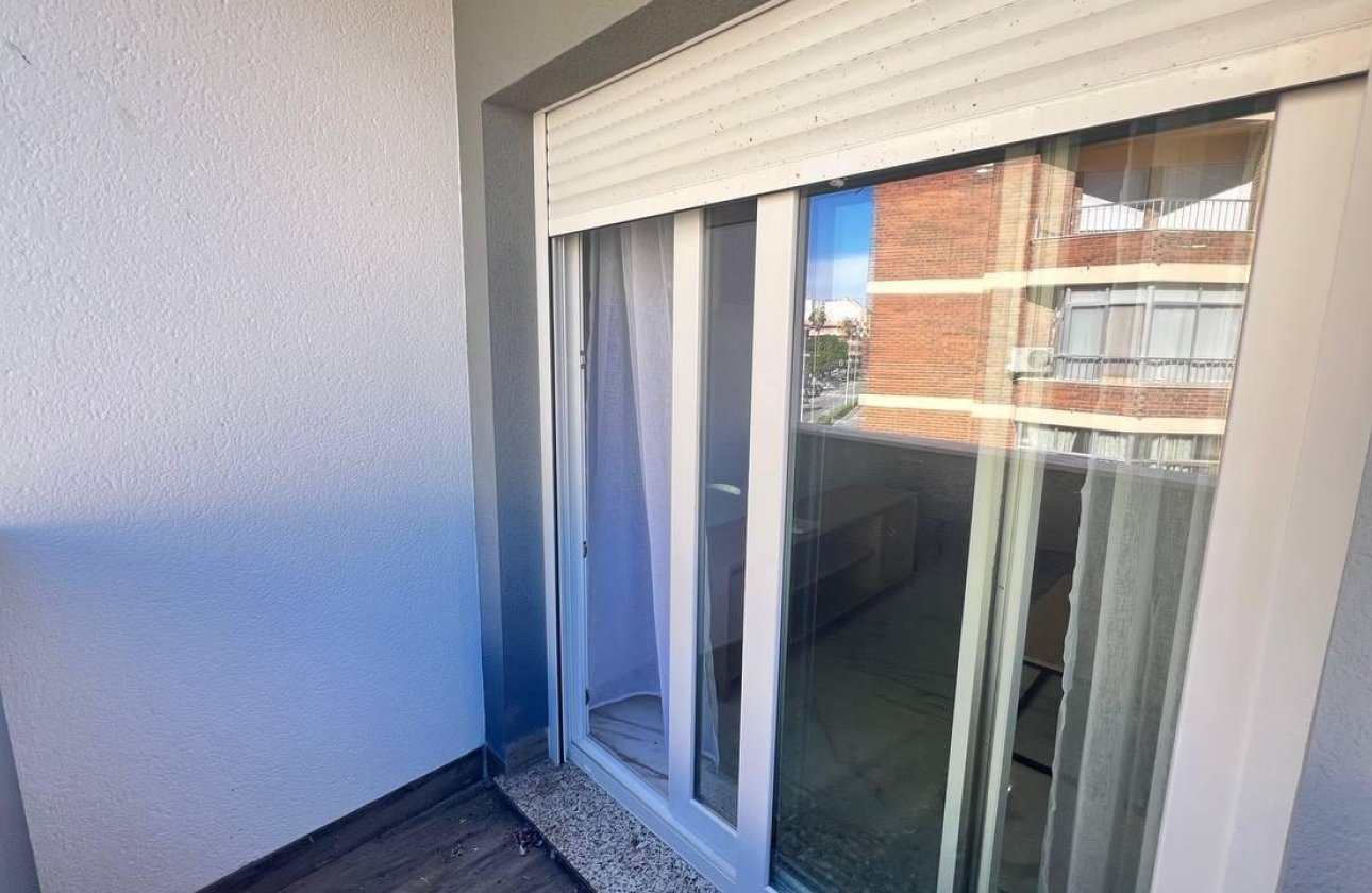 Herverkoop - Appartement -
Torrevieja - PARQUE DE LAS NACIONES