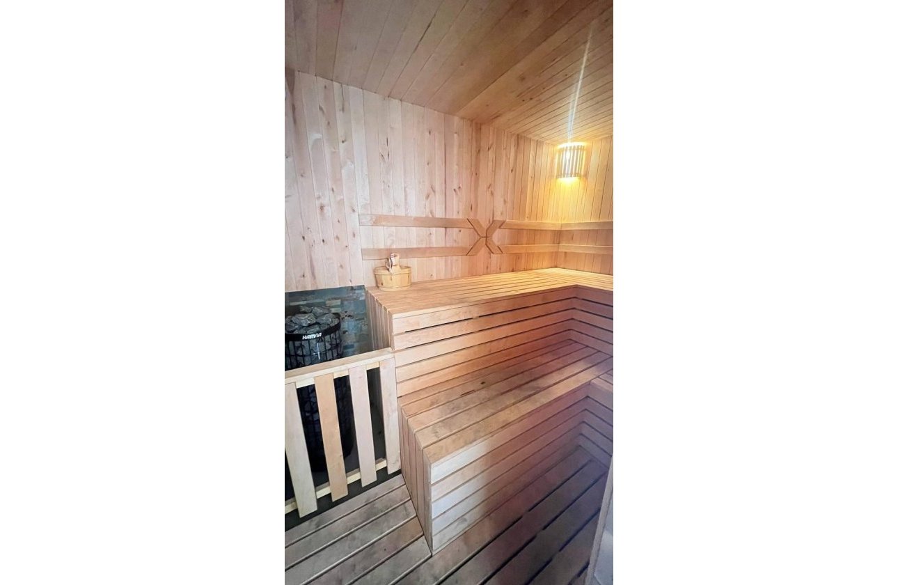 Herverkoop - Appartement -
Torrevieja - PARQUE DE LAS NACIONES