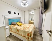Herverkoop - Appartement -
Torrevieja - PARQUE DE LAS NACIONES