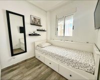 Herverkoop - Appartement -
Torrevieja - PARQUE DE LAS NACIONES