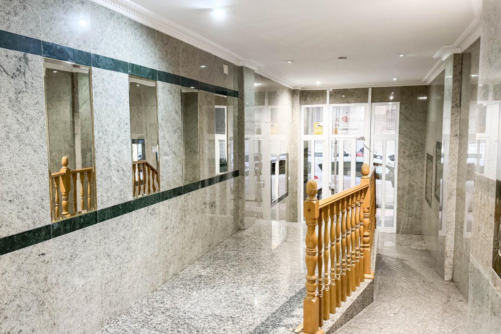 Herverkoop - Appartement -
Torrevieja - PARQUE DE LAS NACIONES