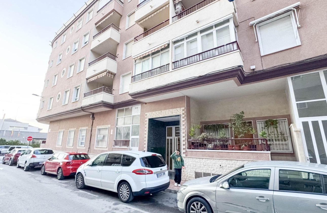 Herverkoop - Appartement -
Torrevieja - PARQUE DE LAS NACIONES