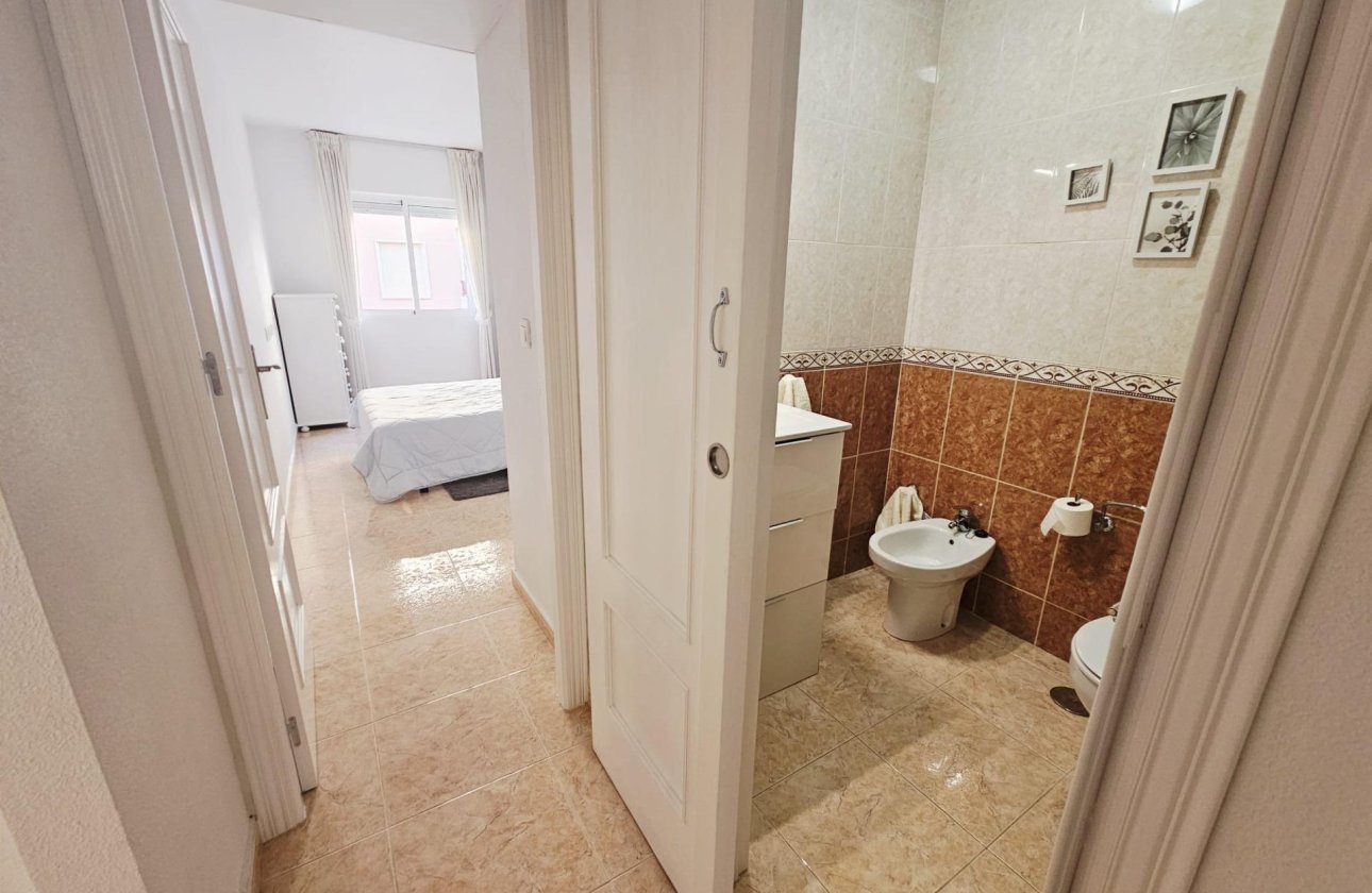 Herverkoop - Appartement -
Torrevieja - PARQUE DE LAS NACIONES
