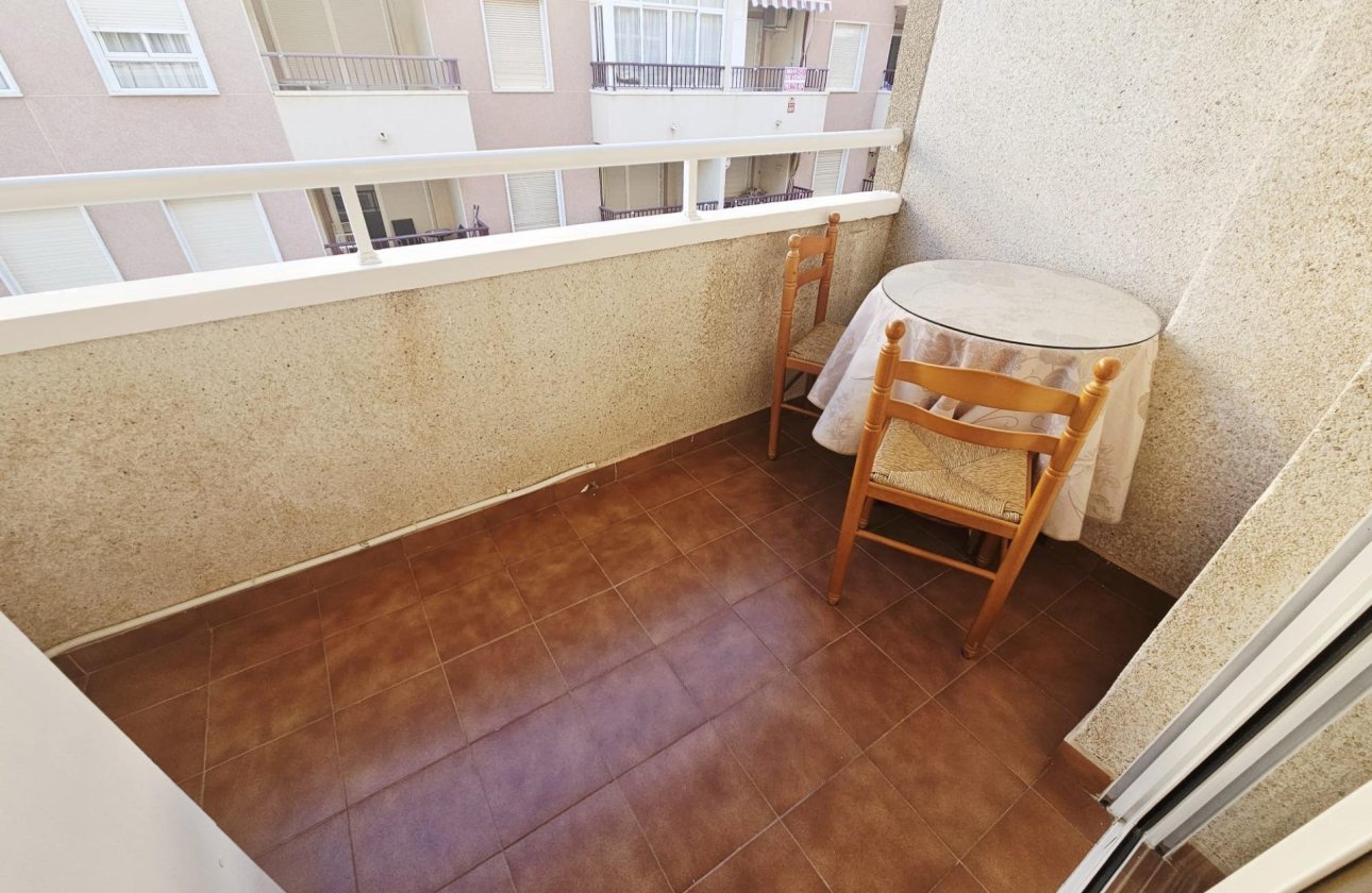 Herverkoop - Appartement -
Torrevieja - PARQUE DE LAS NACIONES