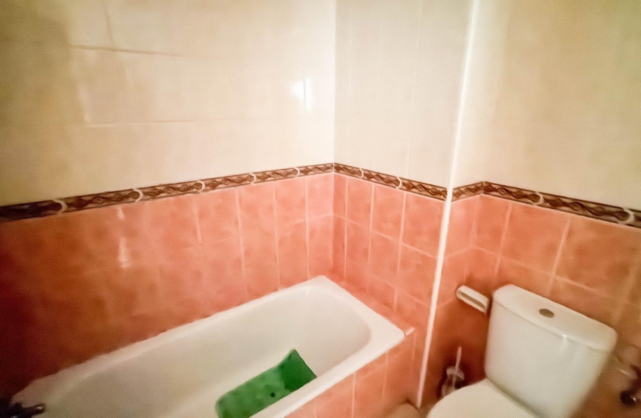 Herverkoop - Appartement -
Torrevieja - PARQUE DE LAS NACIONES