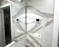 Herverkoop - Appartement -
Torrevieja - PARQUE DE LAS NACIONES