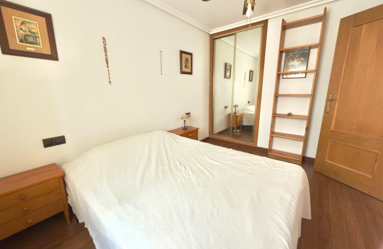 Herverkoop - Appartement -
Torrevieja - PARQUE DE LAS NACIONES