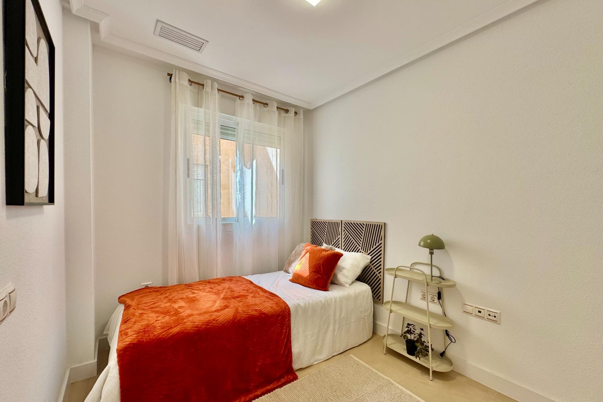 Herverkoop - Appartement -
Torrevieja - PARQUE DE LAS NACIONES