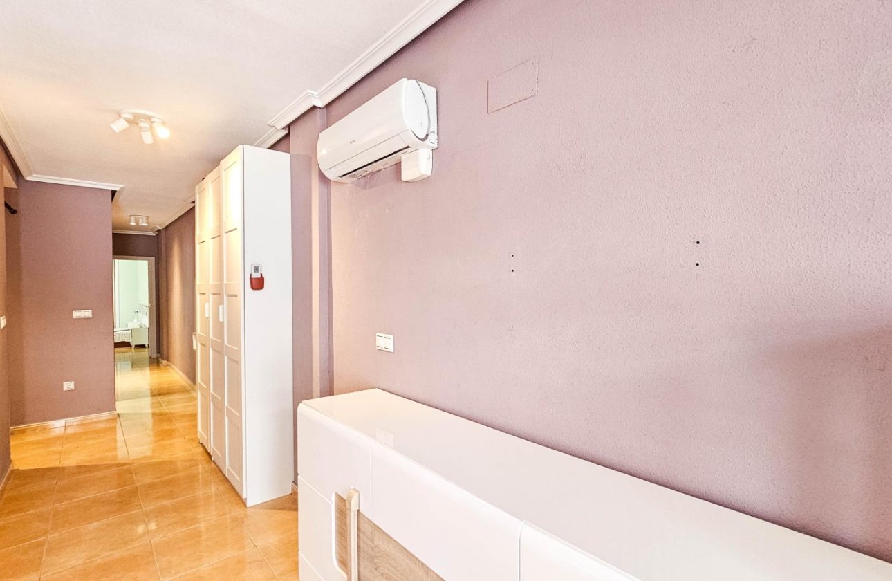 Herverkoop - Appartement -
Torrevieja - PARQUE DE LAS NACIONES
