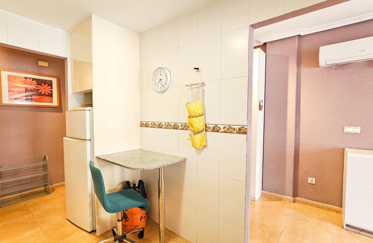Herverkoop - Appartement -
Torrevieja - PARQUE DE LAS NACIONES