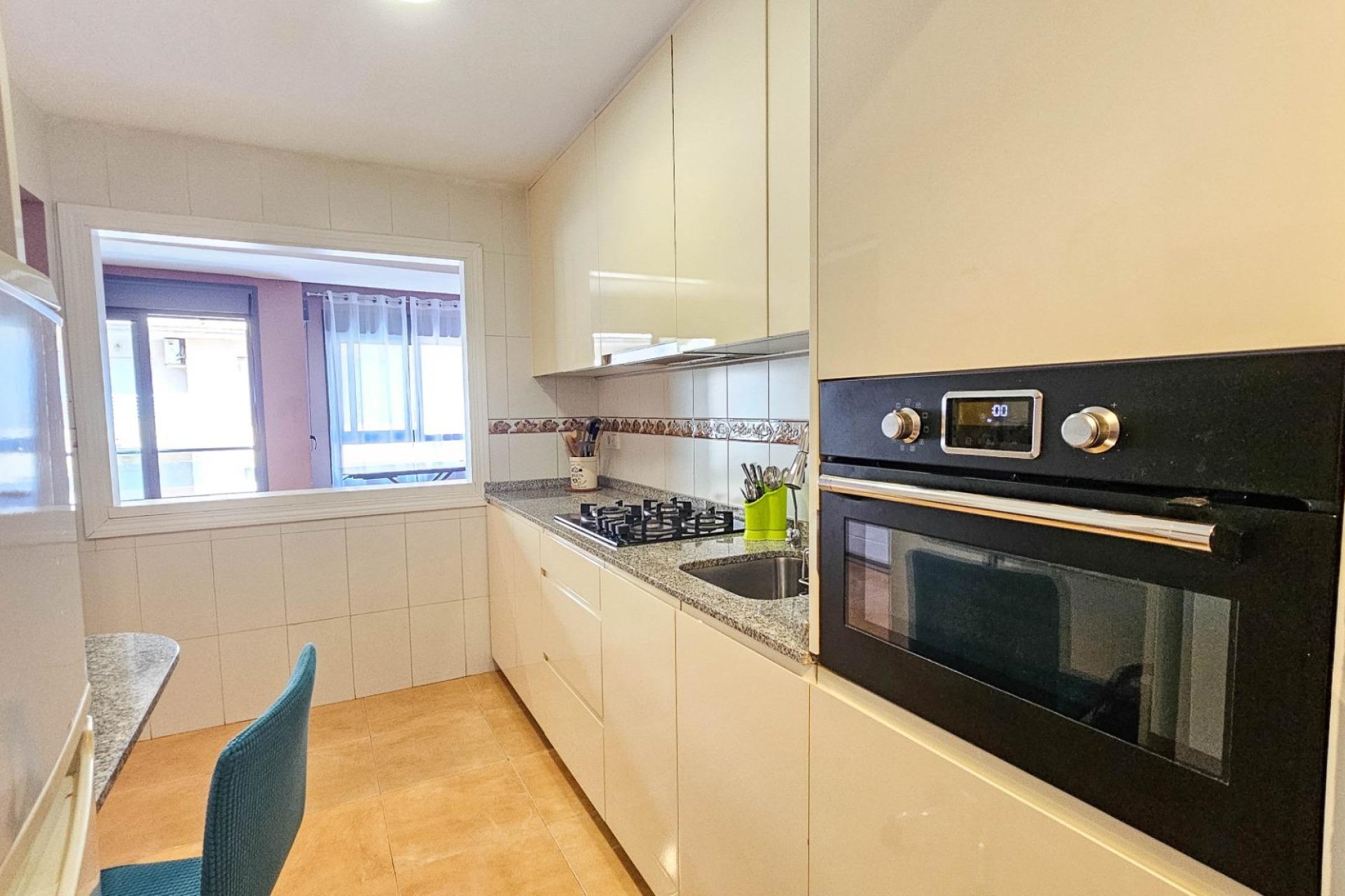 Herverkoop - Appartement -
Torrevieja - PARQUE DE LAS NACIONES