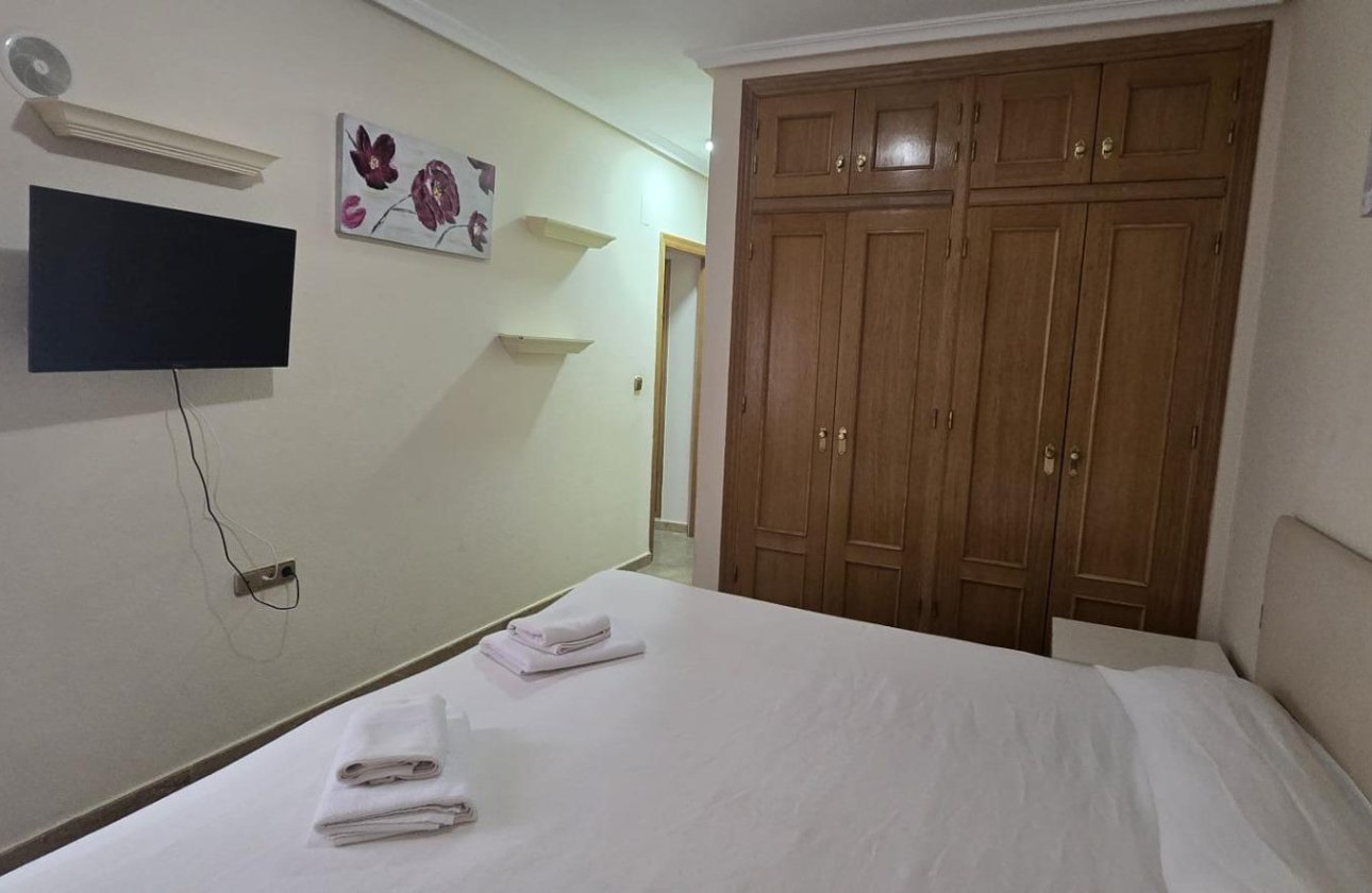 Herverkoop - Appartement -
Torrevieja - PARQUE DE LAS NACIONES