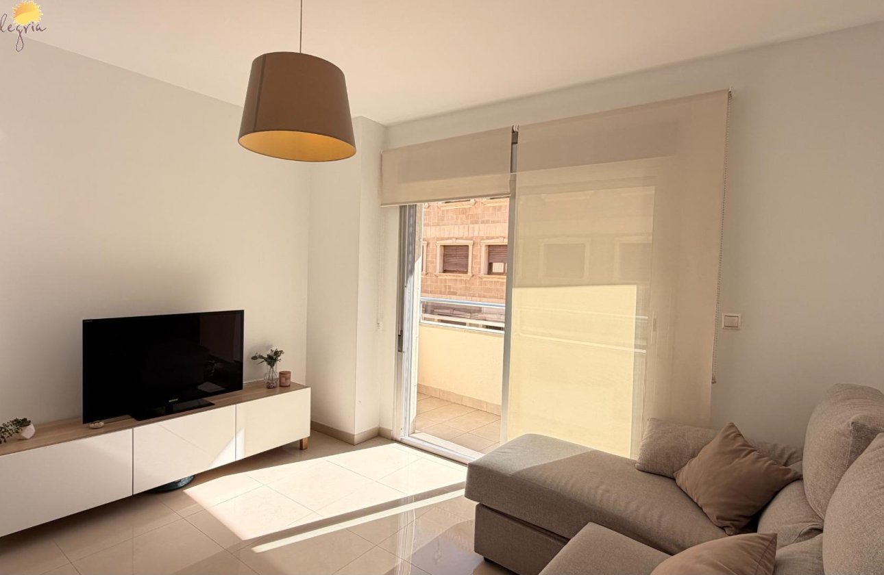 Herverkoop - Appartement -
Torrevieja - PARQUE DE LAS NACIONES