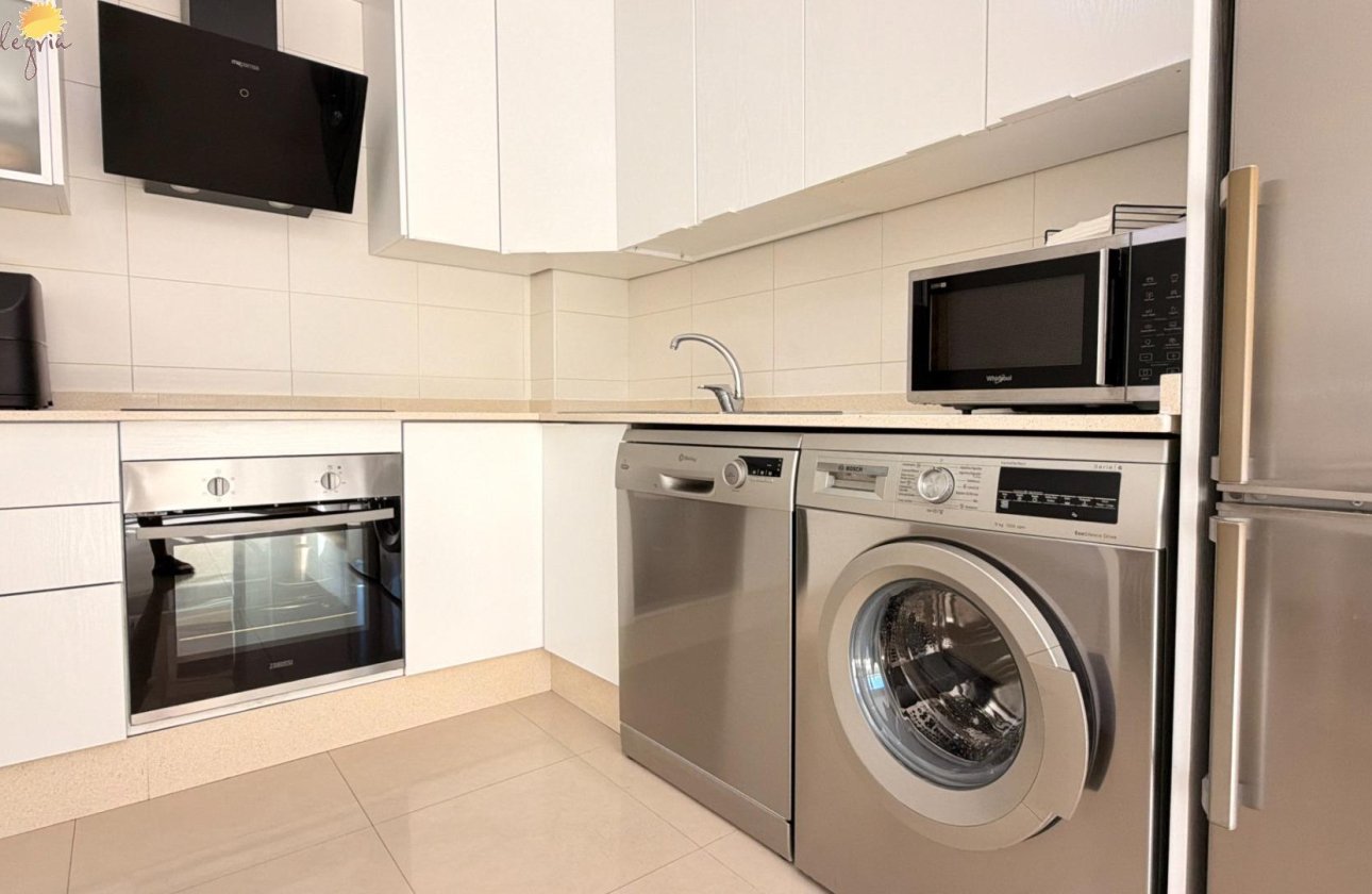 Herverkoop - Appartement -
Torrevieja - PARQUE DE LAS NACIONES