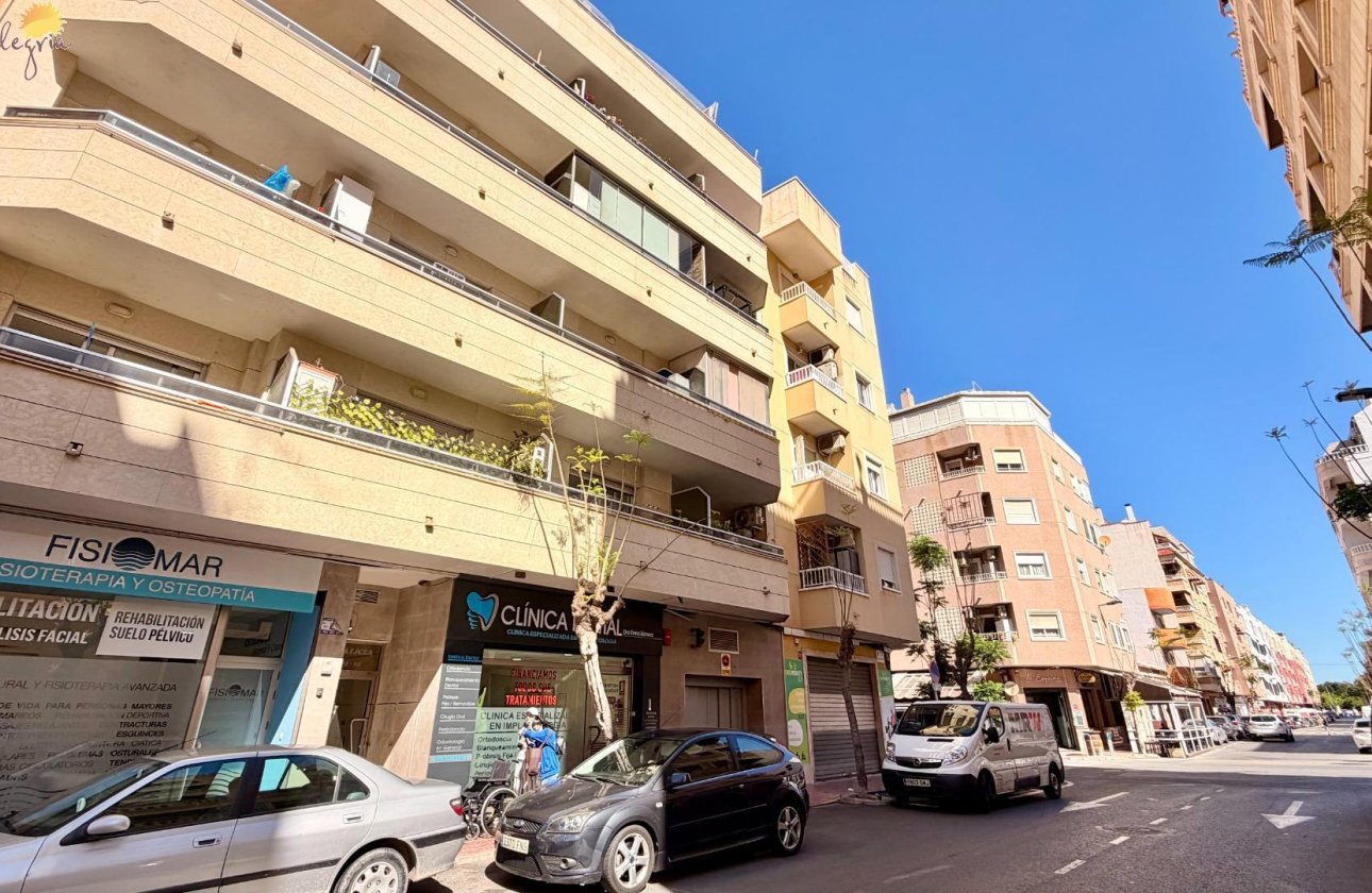 Herverkoop - Appartement -
Torrevieja - PARQUE DE LAS NACIONES