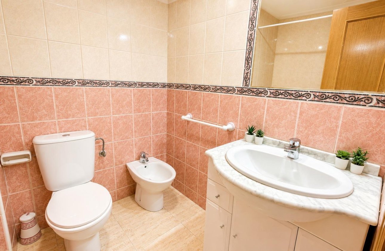 Herverkoop - Appartement -
Torrevieja - PARQUE DE LAS NACIONES