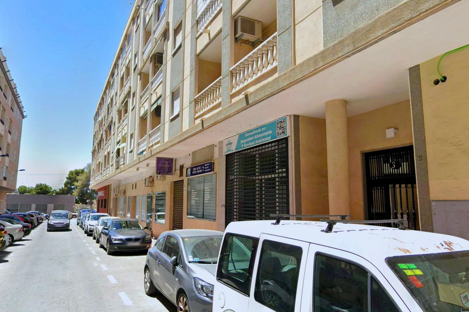 Herverkoop - Appartement -
Torrevieja - PARQUE DE LAS NACIONES