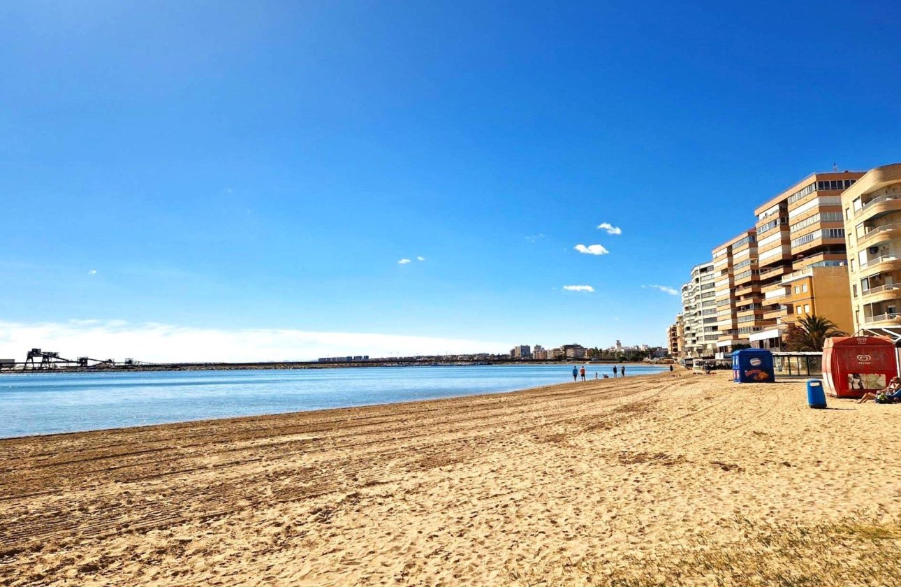 Herverkoop - Appartement -
Torrevieja - PARQUE DE LAS NACIONES