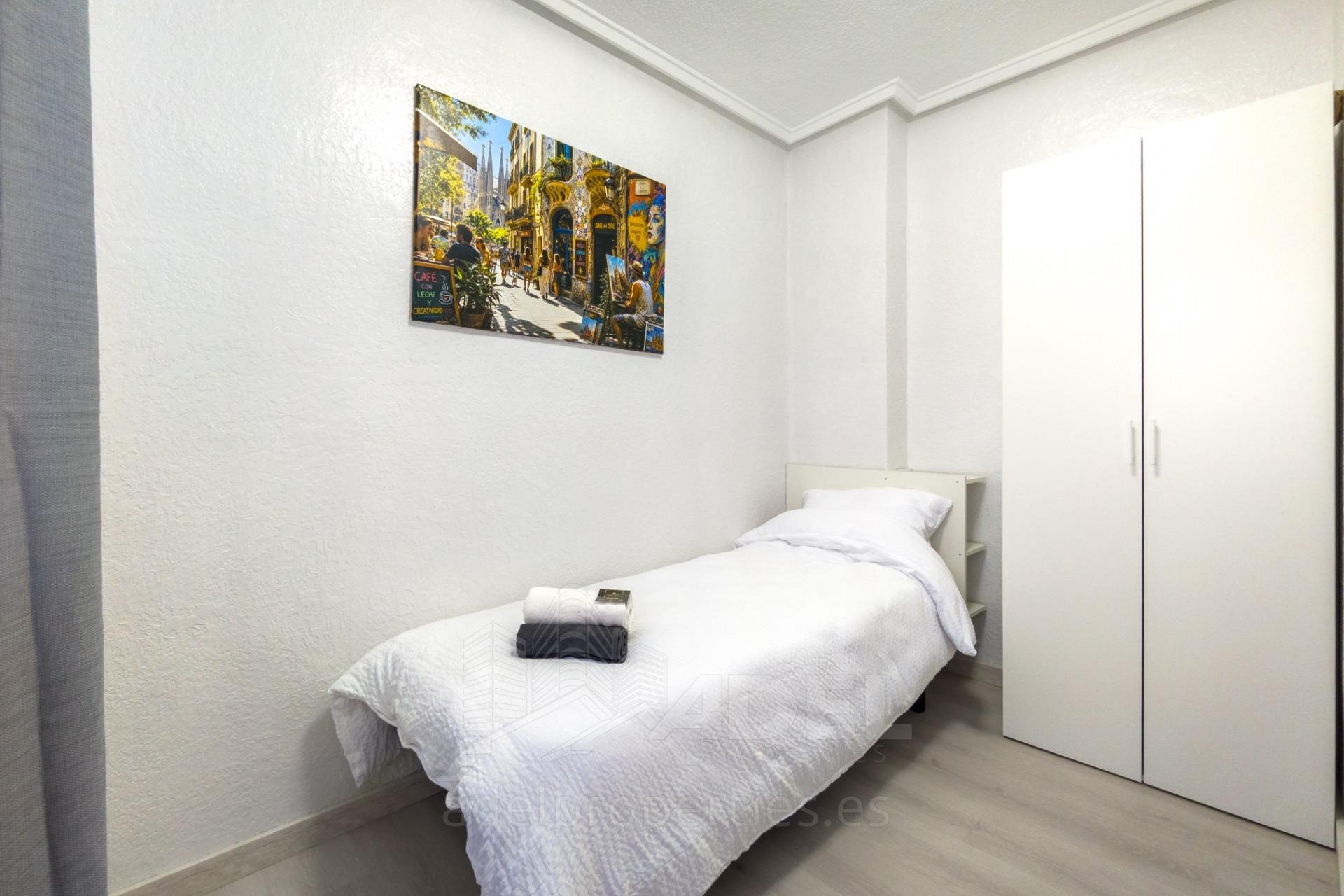 Herverkoop - Appartement -
Torrevieja - PARQUE DE LAS NACIONES