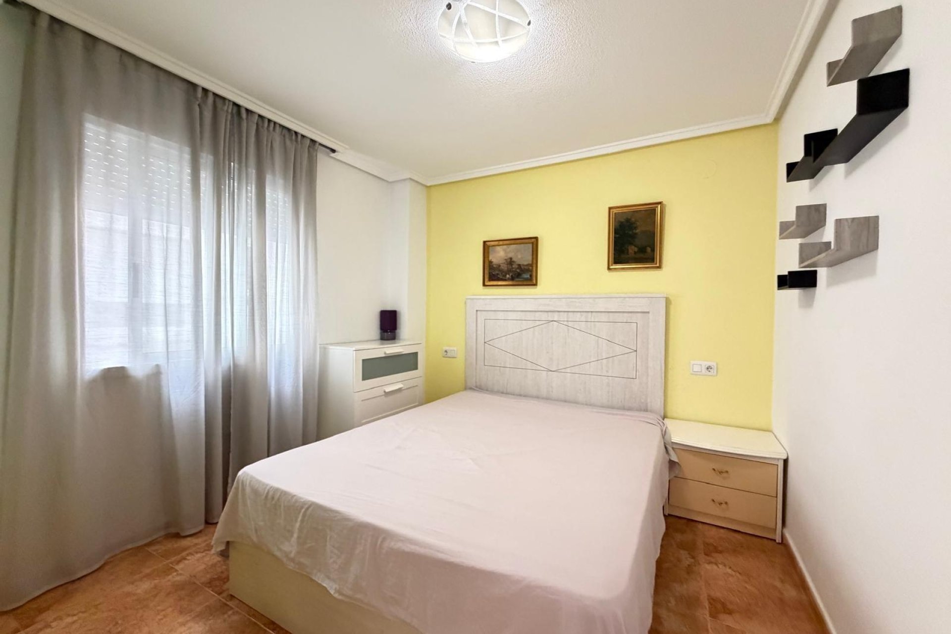 Herverkoop - Appartement -
Torrevieja - PARQUE DE LAS NACIONES