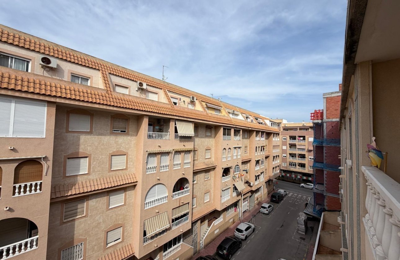 Herverkoop - Appartement -
Torrevieja - PARQUE DE LAS NACIONES