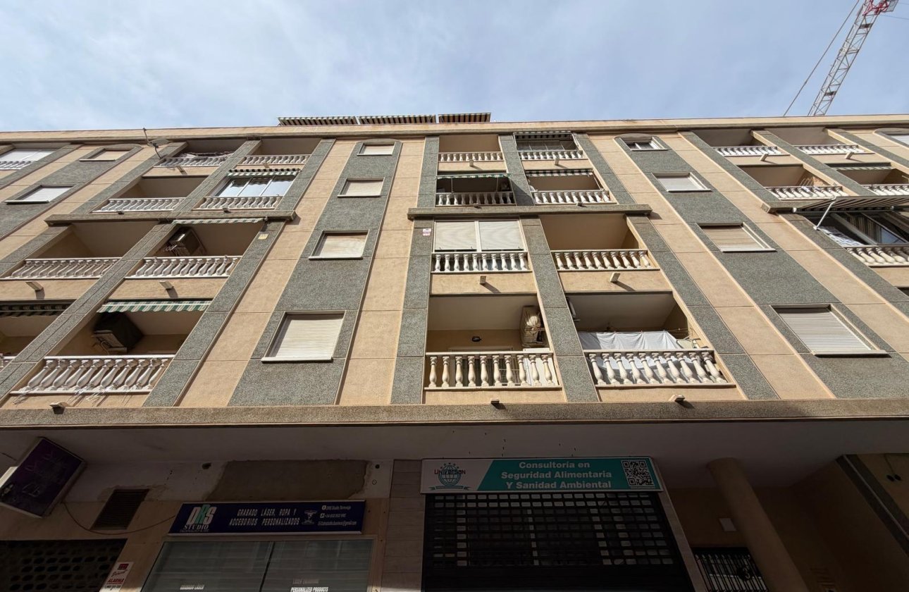 Herverkoop - Appartement -
Torrevieja - PARQUE DE LAS NACIONES