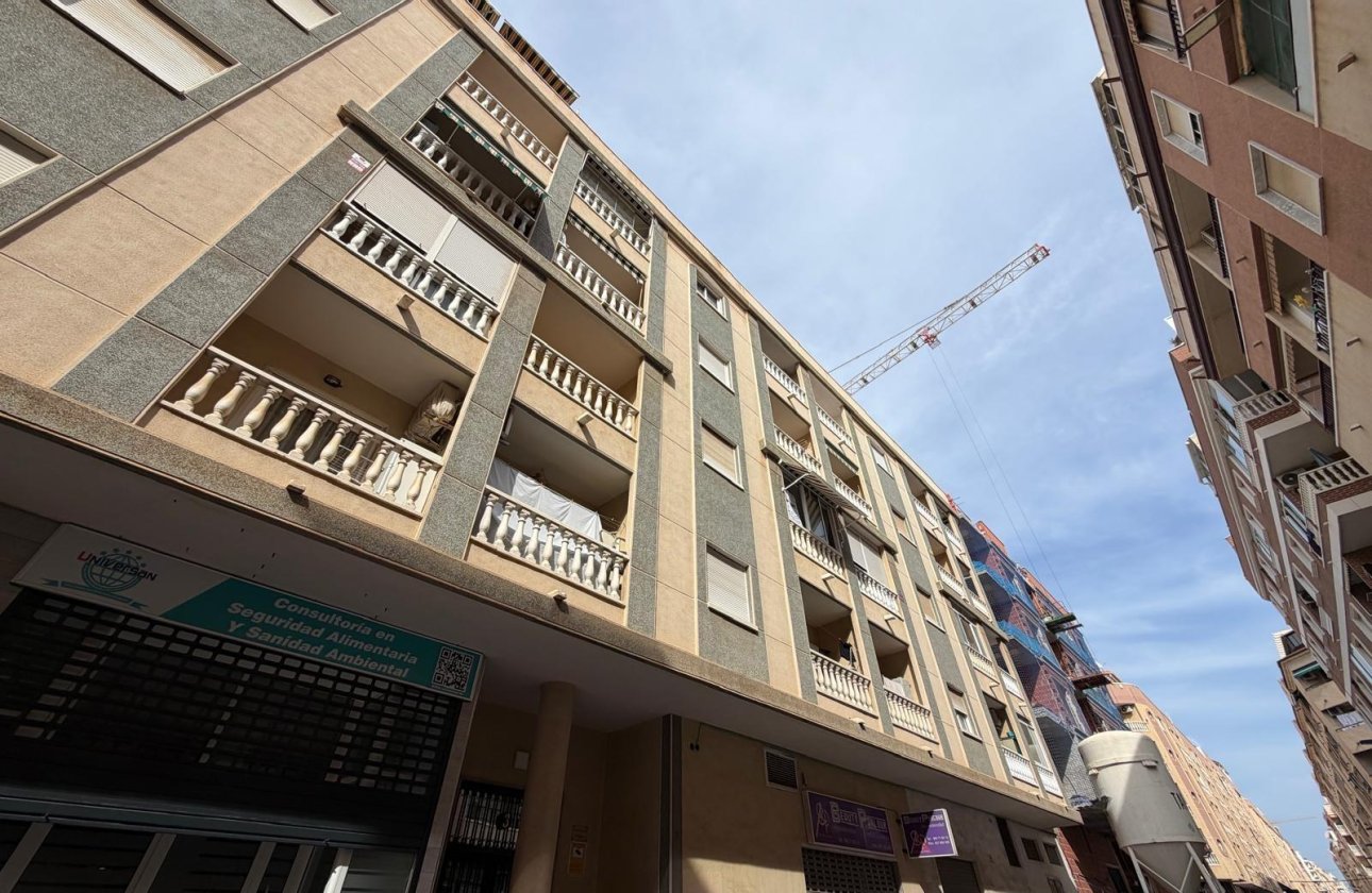Herverkoop - Appartement -
Torrevieja - PARQUE DE LAS NACIONES