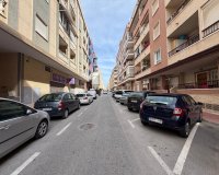 Herverkoop - Appartement -
Torrevieja - PARQUE DE LAS NACIONES