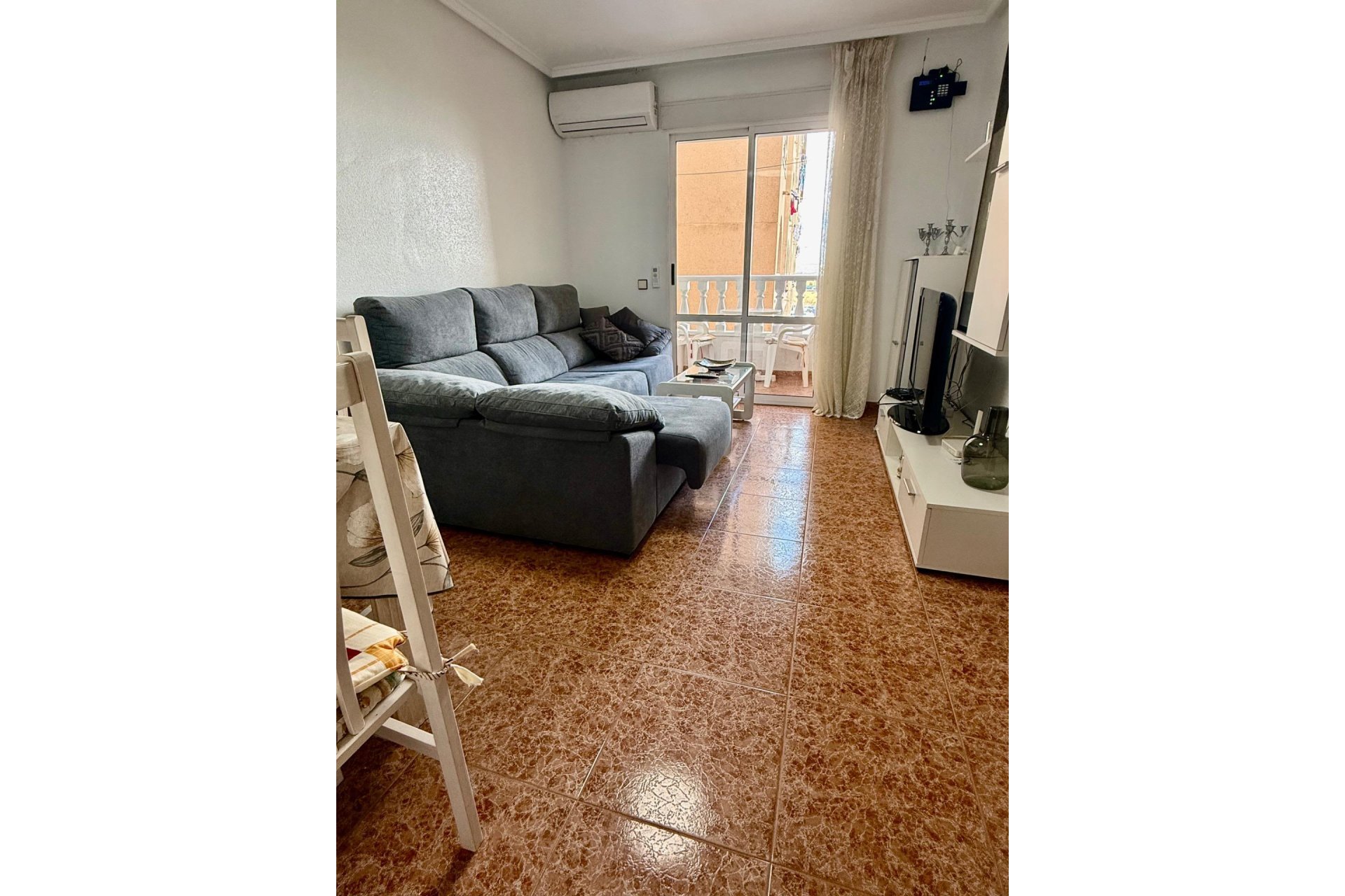 Herverkoop - Appartement -
Torrevieja - PARQUE DE LAS NACIONES